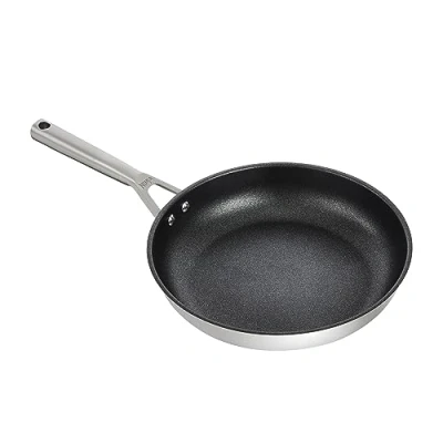 Bild av Ninja Foodi ZEROSTICK stekpanna i rostfritt stål 28 cm, hållbar, non stick belagd, induktionssäker, ugns och diskmaskinssäker, C60028EU