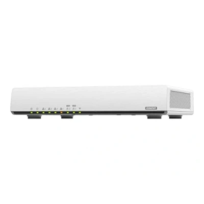 Bild av QNAP QHORA 301W Next Generation Wi Fi 6 Dual port 10GbE SD WAN Router