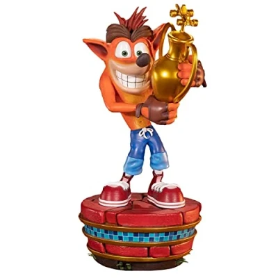 Bild av First 4 Figures Crash Team Racing Nitro Fueled (Winner) (Standard Edition) Figur