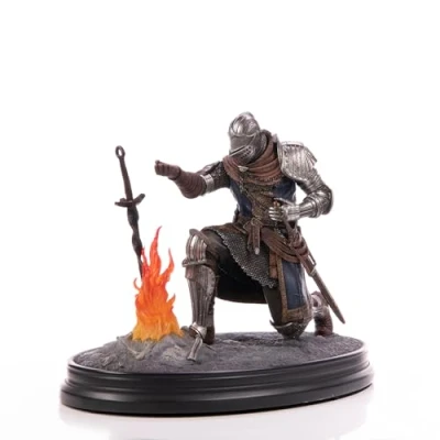 Bild av First 4 Figures Dark Souls (Elite Knight Humanit Restored Edition) Figur