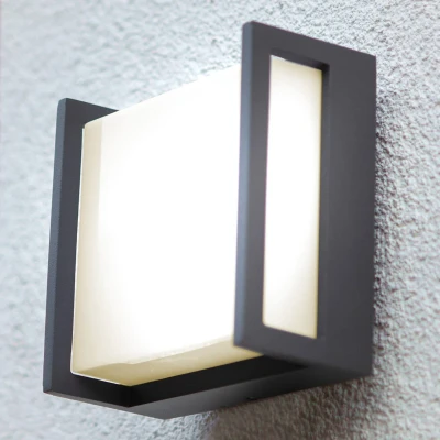 Bild av LUTEC LED utomhusvägglampa Qubo, 14 cm x