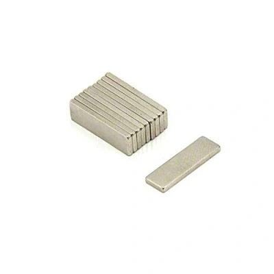 Bild av N42 Neodymmagnet 20 mm x 6 1,5 tjock 1,6 kg drag förpackning med 10