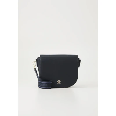 Bild av Tommy Hilfiger Logotape Saddle BAG Axelremsväska, Storlek: One Size, Blue