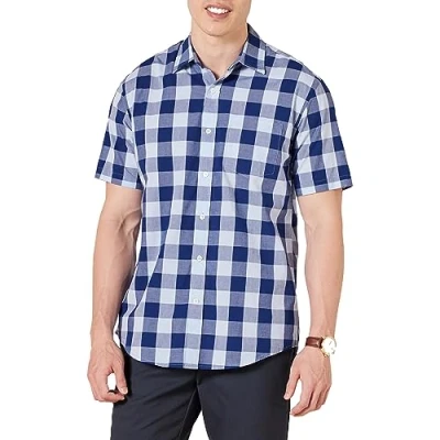 Bild av Amazon Essentials Men&#039;s Kortärmad poplinskjorta med normal passform, Blå Rutig, L