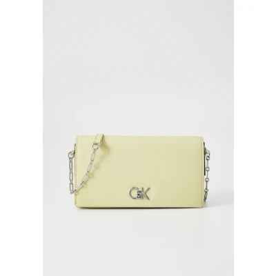Bild av Calvin Klein LOCK MINI Chain BAG Axelremsväska, Storlek: One Size, Parsnip