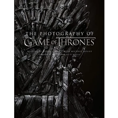 Bild av The Photography of Game Thrones: official photo book Season 1 to 8