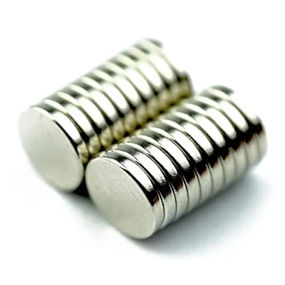 Bild av First4magnets F306 N35 20 6 mm diameter x 1 tjock neodymmagneter 0,33 kg dra, silver, 25 10 3 cm, stycken