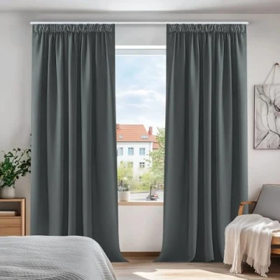 Bild av Deconovo termiskt isolerade gardiner pennvecksgardiner mörkläggningsgardiner barngardiner för sovrum mörkgrå B 130 x 250 L cm ett par