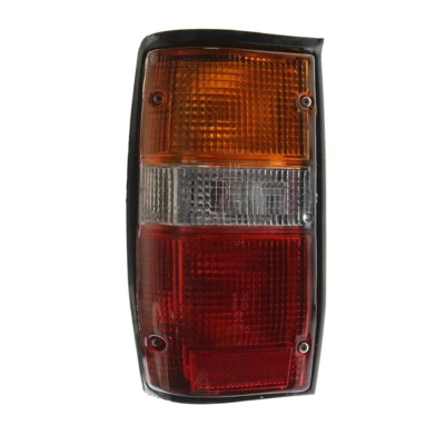 Bild av VAN WEZEL 3293921 Bakljus Vänster med lamphållare MITSUBISHI: L200 II Pick up 2.0 4WD, 2.5 TD D, D 2.6 1986 1996