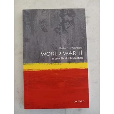 Bild av World War II: A Very Short Introduction