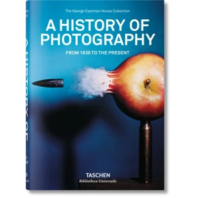 Bild av A History of Photography. From 1839 to the Present