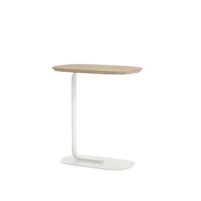 Bild av Muuto Relate sidetable Sidobord Solid Oak/Off White L: 56,2 x H: 60,5 W: 34 cm