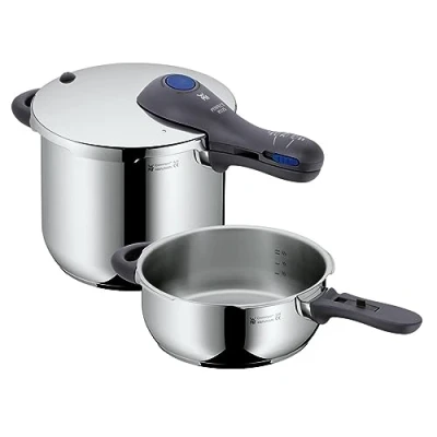 Bild av WMF Perfect Plus set med snabbkastrull Ø 22 cm diameter på 6 liter och medium + kropp 3 liter, flamskydd, Cromargan rostfritt stål för induktion