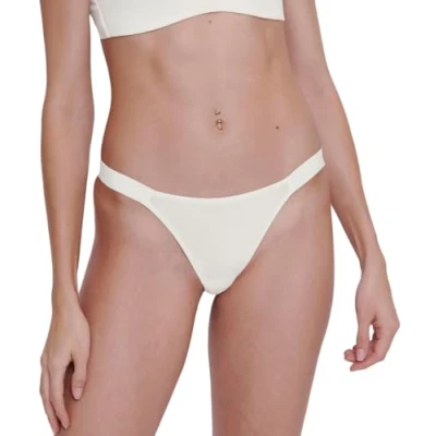 Bild av Sloggi dam Go Casual Tiny Tanga underkläder, Silkesvit, L