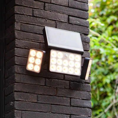 Bild av LUTEC connect LED solcellsutomhusvägglampa Tuda, 32,1 cm