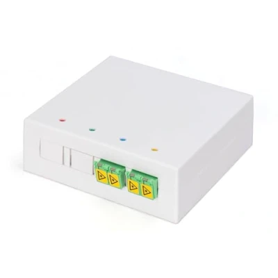Bild av DIGITUS FTTH hölje 2 x LC/APC duplex koppling med slutare singlemode glasfiber integrerad LWL skarvkassett IP45 skyddsklass vägg eller lampmontering vit
