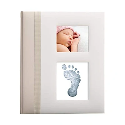Bild av Pearhead Baby Memory Book med inkluderad Clean Touch Pad för att skapa babyns hand eller foottryck, ny mammagåva, skiva Milestone Journal, UK engelsk version, elfenben