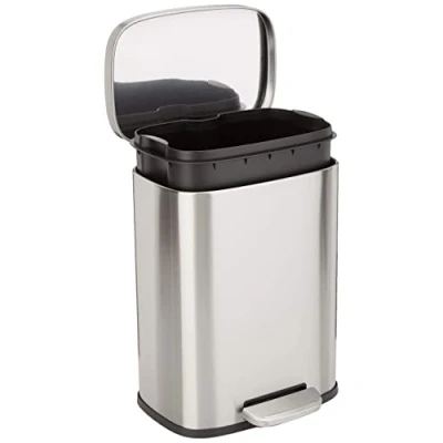 Bild av Amazon Basics rektangulär, försiktigt stängande soptunna, 12 l, satinerad nickelfärger, 3,1, silver/svart