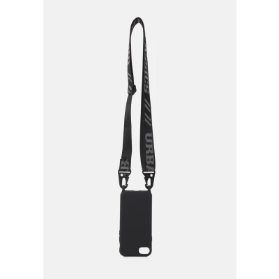 Bild av Urban Classics Phonecase WITH LOGO Strap I Phone 6/7/8 Unisex Mobilväska, Storlek: One Size, Black
