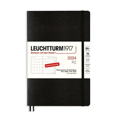 Bild av LEUCHTTURM1917 367582 månadsplanerare och anteckningsbok paperback (B6+) 2024, 16 månader, mjukt skydd, svart, tyska