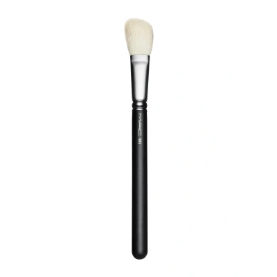 Bild av MAC Cosmetics 168S Large Angled Contour Brush