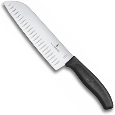 Bild av Victorinox, Swiss Classic, Profi Santokumesser, Extra Scharfe Klinge, Kullenschliff, 17 cm, Robuster Kunststoffgriff, Rostfreier Stahl, schwarz