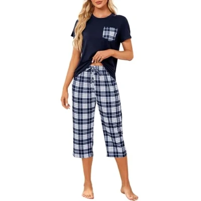 Bild av Reliwel pyjamas, dam, rutig, kortärmad pyjamas set, tvådelad topp och 3/4 långa byxor, kort, hemmadräkt, sovkläder, nattkläder för vår, sommar, höst, Marinblå, XXL