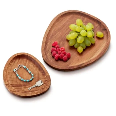 Bild av COM FOUR® 2x brickset av akaciaträ fyrkantiga dekorbrädor serveringsbrickor för bordsdekoration dekorativa trähyllor serveringsfat snacks, ost, korv (2 stycken friform)