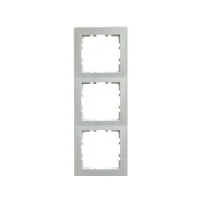 Bild av Berker Frame 3gang s1 polar white matt