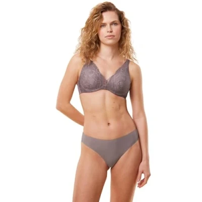 Bild av Triumph Body Makeup Illusion Lace WP Pigeon Grey, Duva grå, 80E