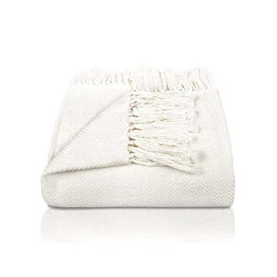 Bild av Gräfenstayn Premium överkast med fransar 100 % bomull 220 x 240 cm XXL fiskbensmönster sommarfilt bomullsfilt som sängskydd, sofföverkast, soffskydd (creme)