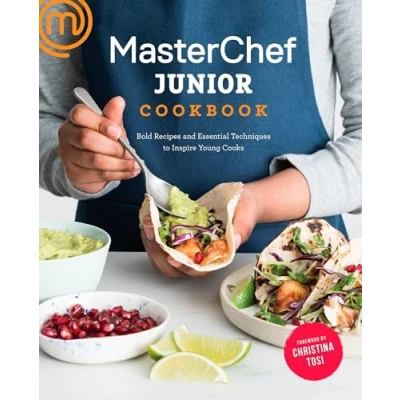 Bild av MasterChef Junior Cookbook: Bold Recipes and Essential Techniques to Inspire Young Cooks