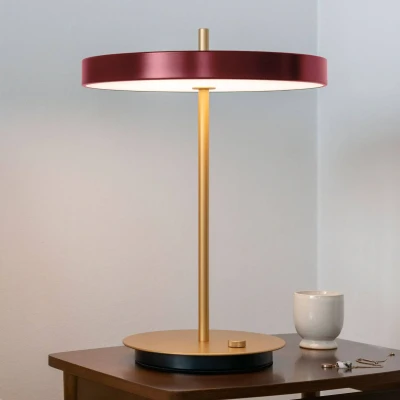Bild av UMAGE LED bordslampa Asteria Table, USB, rubinröd/mässing