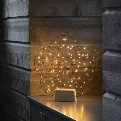 Bild av Konstsmide Christmas LED dekorbelysning 5 små ringar med träfot
