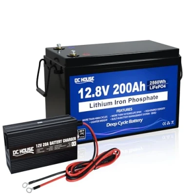Bild av DCHOUSE 12V 200Ah LiFePO4 batteri med 20A laddare, litiumbatteri över 4000 djupcykler och BMS skydd för husbilar, solsystem, husvagnar, off grid applikationer