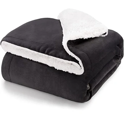 Bild av Blumtal Premium Sherpa mysfilt 230 x 270 cm varm filt OEKO TEX® certifierad tjock sofffilt, sängöverkast eller vardagsrumsfilt, antracit