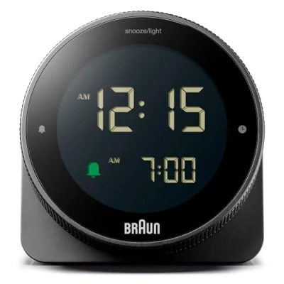 Bild av Braun digital väckarklocka med snooze, negativ LCD skärm, roterande infattning för snabb tidsinställning, Crescendo pip alarm i svart, modell BC24B
