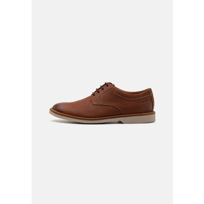 Bild av Clarks Atticus Snörskor, Storlek: 44, Dark tan Skinn