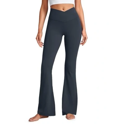 Bild av CRZ YOGA Butterluxe korsade utsvängda yogabyxor för kvinnor 31 tum med hög midja Bootleg träningsleggings Stretch Bootcut Sann marin XL