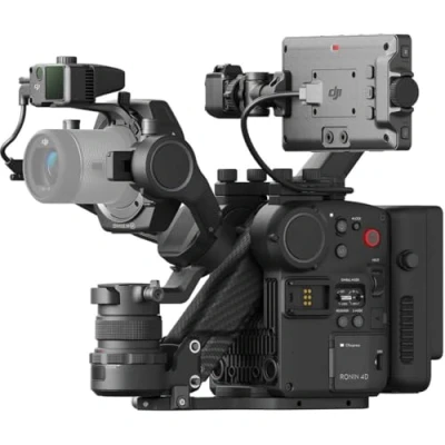 Bild av DJI Ronin 4D 6K 4 axlad aktiv stabilisering på par med en docka; exakt och intuitiv LiDAR fokusering svart