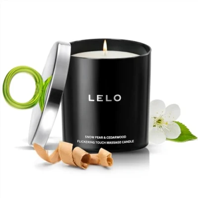 Bild av LELO Flickering Touch Massage Candle, smälter ihop till utsökta droppar av lyxigt doftande massageolja, doft Snow Pear &amp; Cedarwood