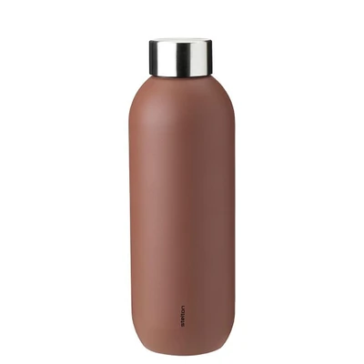 Bild av Stelton Keep Cool Vacuum Insulated Bottle Dricksflaska Rust W7,5 x H22 L7,5 cm / 0,6 L