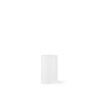 Bild av Ferm Living Ripple Carafe frosted Karaff Lid Ø5,4 x H9 cm