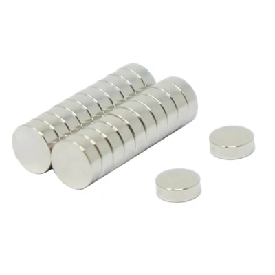 Bild av First4magnets F362 25 6 mm diameter x 2 tjocka N42 neodymmagneter 0,73 kg dra (förpackning med 25), silver, 10 3 cm, styck