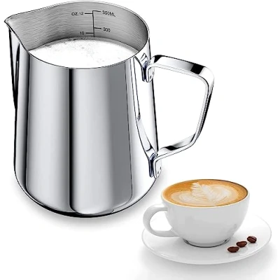 Bild av mjölkkanna 350 ml handhållen rostfritt stål skumkanna, kaffe creamer mjölk skummare kanna kopp med mätning Mark och latte Art Pen, perfekt för Barista Cappuccino Espresso