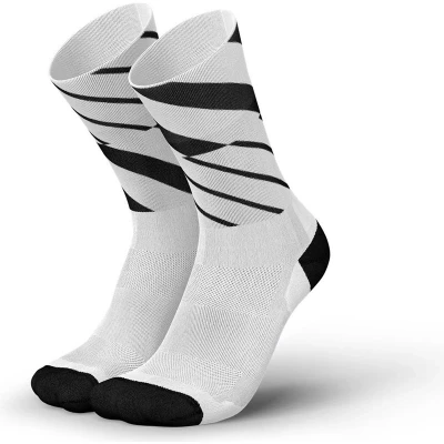Bild av Incylence Ultralight Angles Socks White