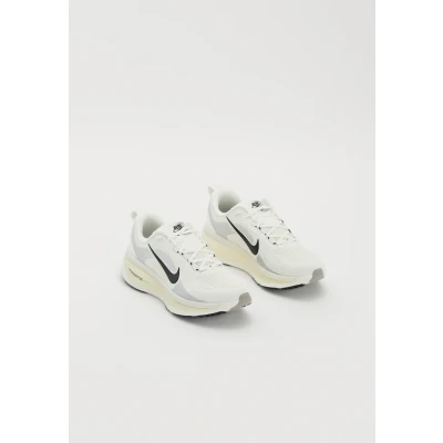 Bild av Nike Performance Vomero 18 Väglöparskor, Storlek: 46, Summit white/black/coconut milk Textil/syntet