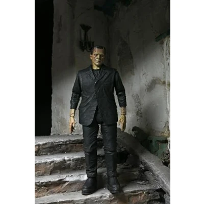 Bild av NECA UNIVERSAL MONSTERS Ultimate Frankenstien Figurin articulée, Svart, 18 cm