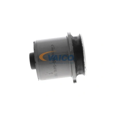 Bild av VAICO V10 5416 Support d&#039;Essieu des deux côtés du pont arrière VOLKSWAGEN: Golf 7, 7 Variant