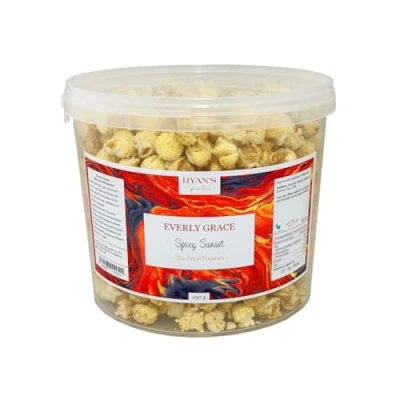Bild av Everly Grace Popcorn Spicy Sunset, 250 g Popcornhink med BBQ krydda och en chilisting från vår manufaktur i Augsburg, Tyskland